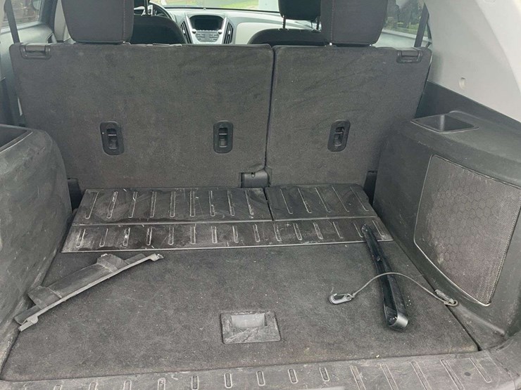 2013-chevrolet-equinox-image-12