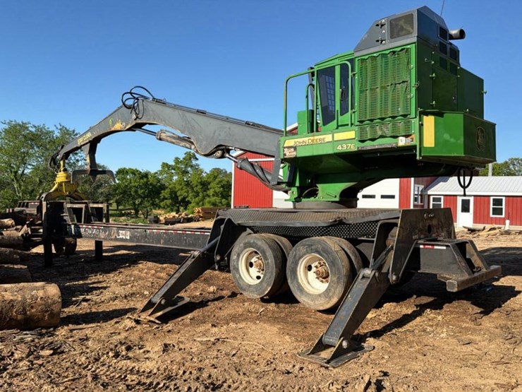 2018-deere-437e-image-5