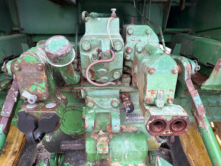 john-deere-4430-image-9