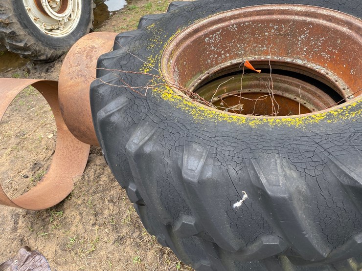 #3505-•-pair-of-tractor-duals-image-6