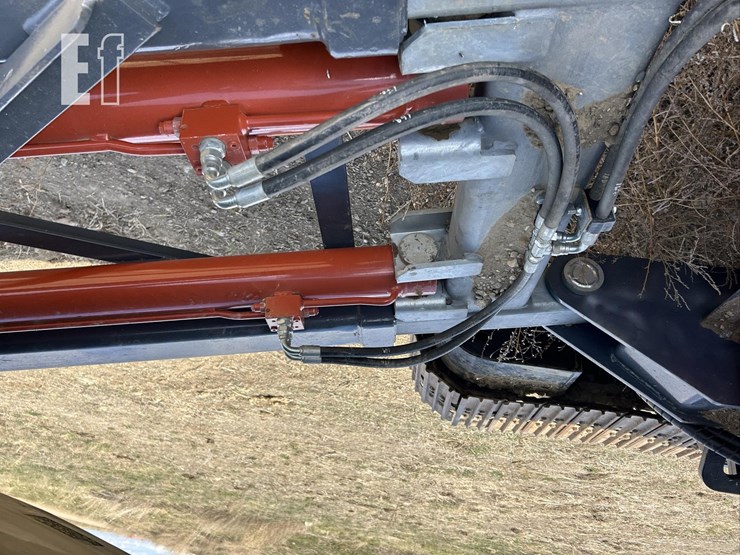 2019-superior-f42x75-image-11