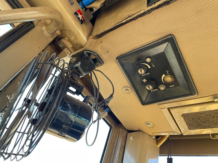 1993-deere-772bh-image-56