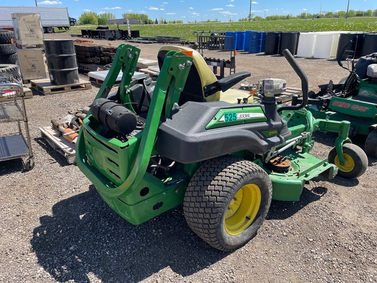 2016-john-deere-z915b-image-5