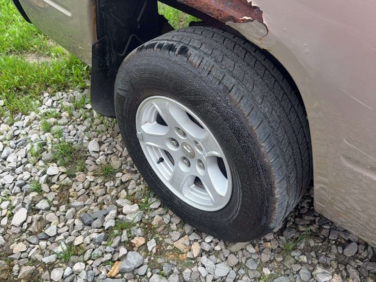 2005-dodge-dakota-slt-image-6
