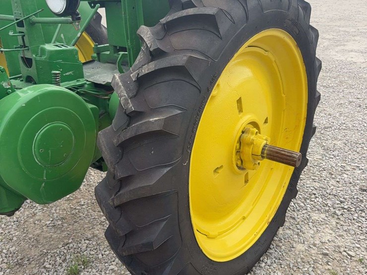 1950-john-deere-b-image-6