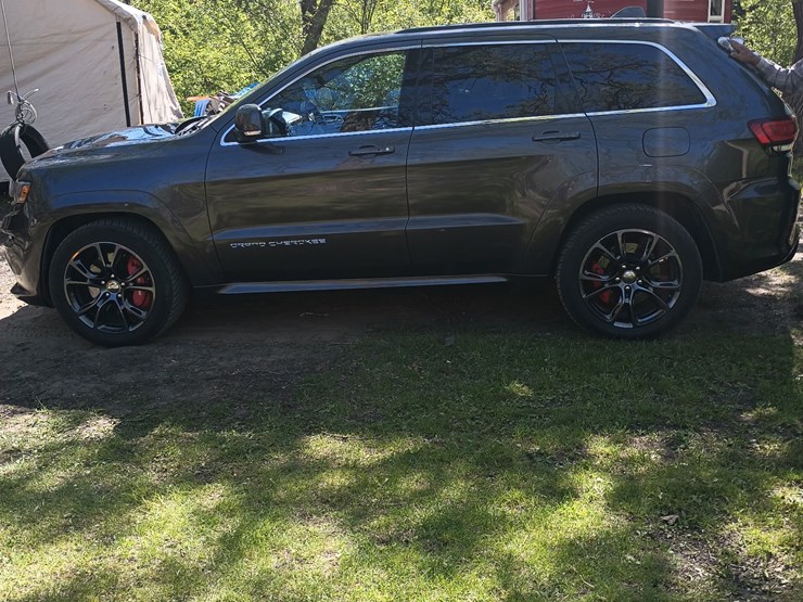 2014-jeep-grand-cherokee-image-1