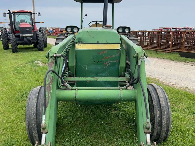 john-deere-2940-image-4