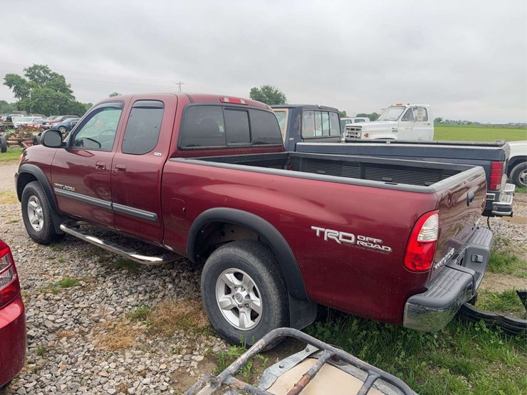 2006-toyota-tundra-image-10