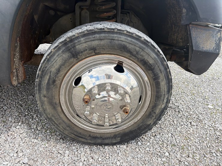 2013-ford-f450-image-10