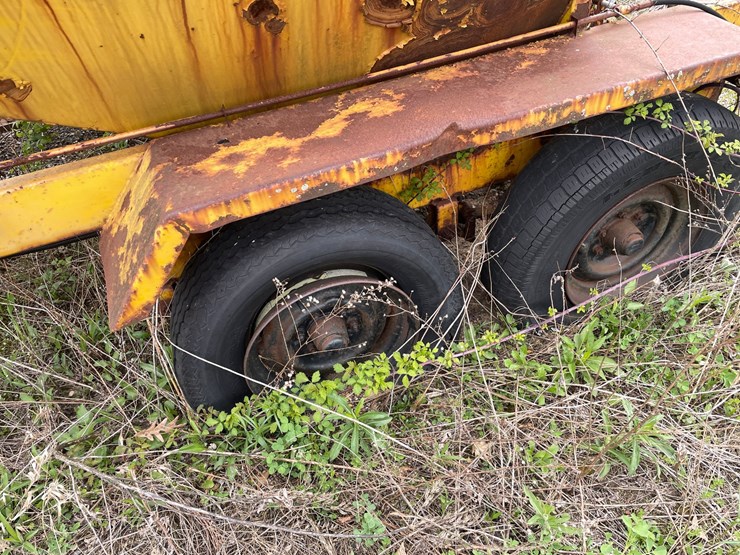 #2818-•-blacktop-patching-trailer-(g)-image-5