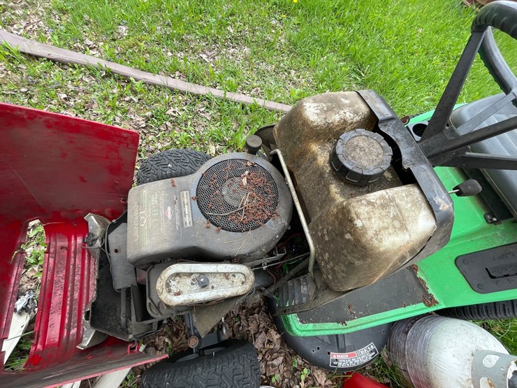 #2863-•-riding-lawn-mower-(or)-image-14