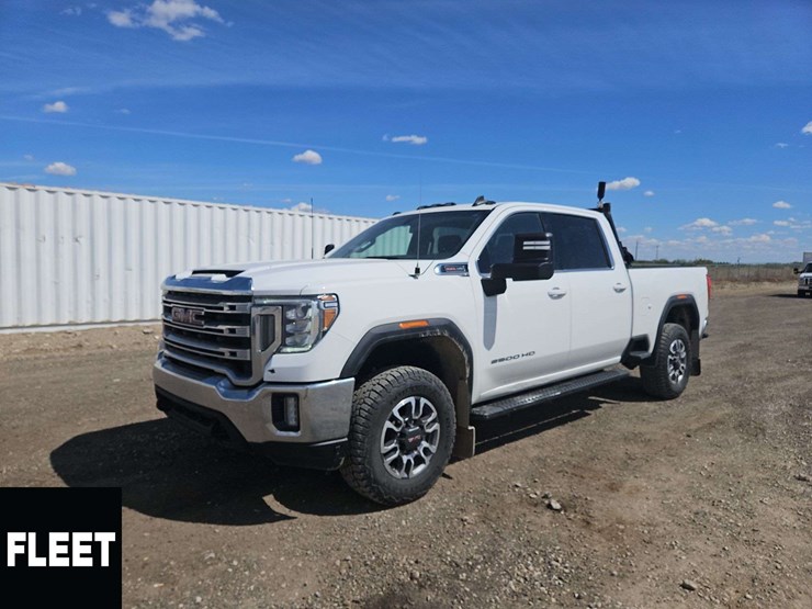 2022-gmc-sierra-2500hd-image-1