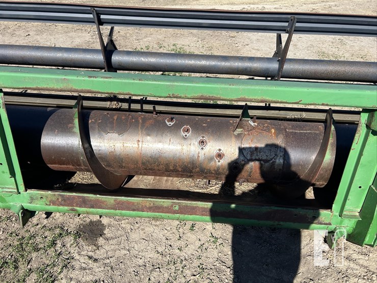 john-deere-224-image-9