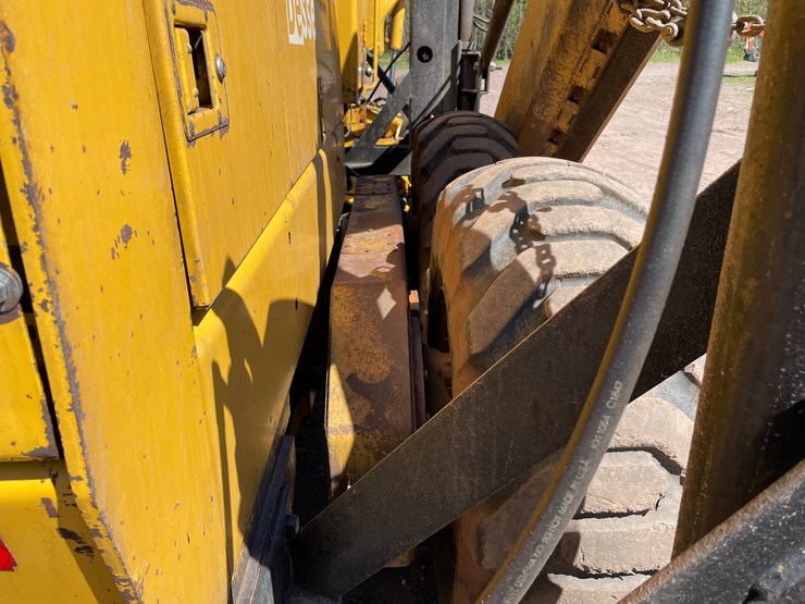 1993-deere-772bh-image-28