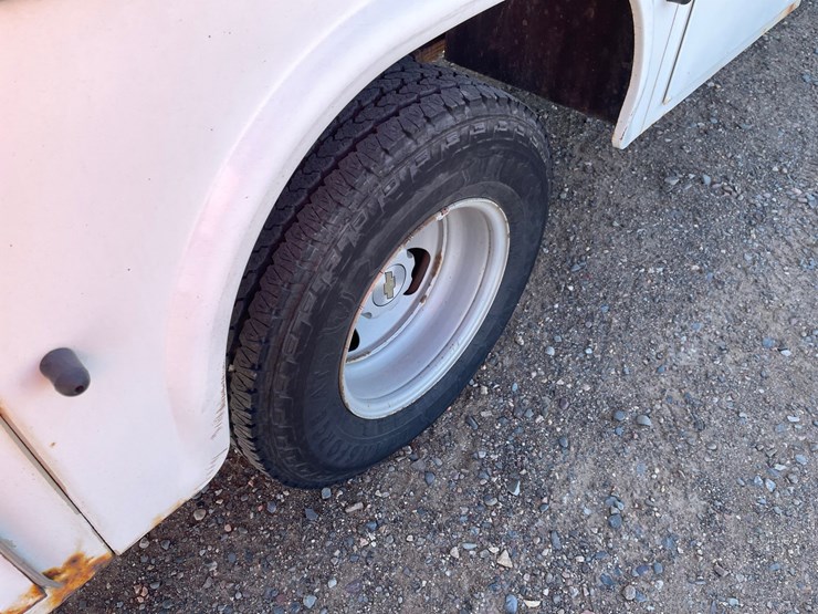2007-chevrolet-3500-image-11