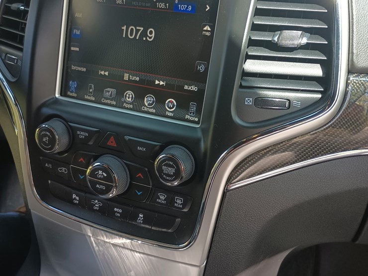 2014-jeep-grand-cherokee-image-7