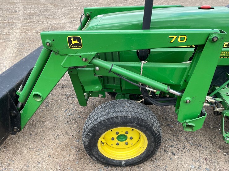 john-deere-790-image-12