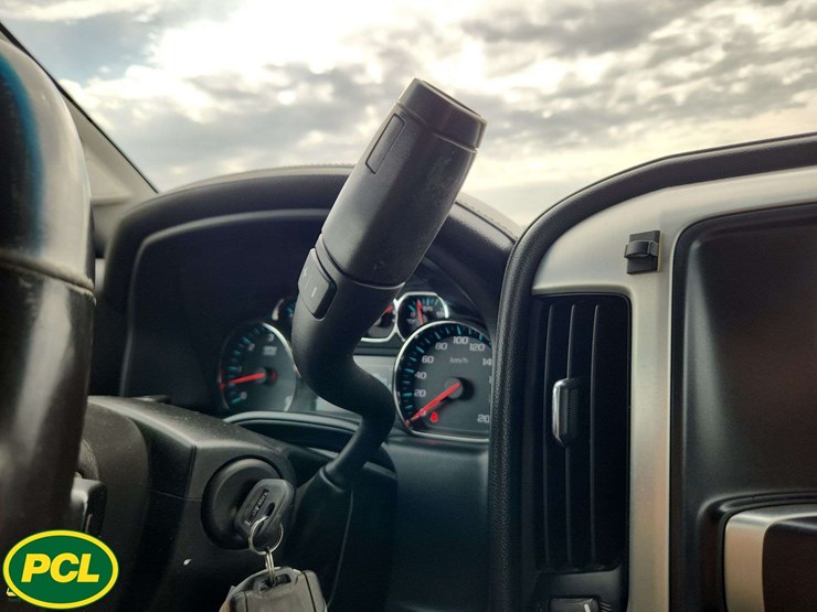 2017-gmc-sierra-2500hd-image-24