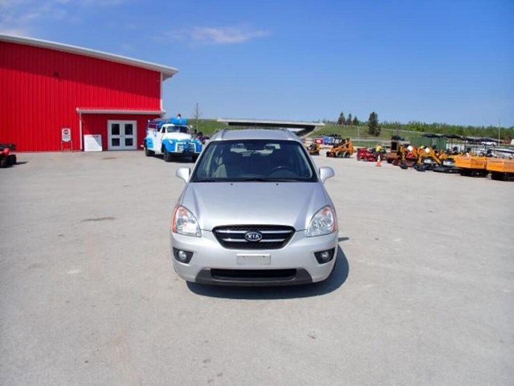 2007-kia-rondo-ex-sport-utility-vehicle-knafg52667-image-2