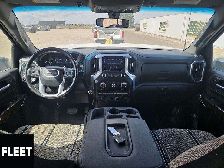 2022-gmc-sierra-2500hd-image-19