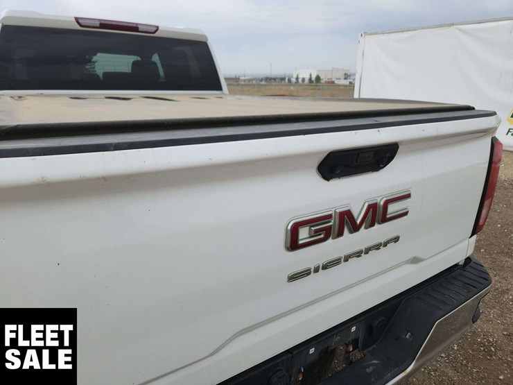 2020-gmc-sierra-2500hd-image-39