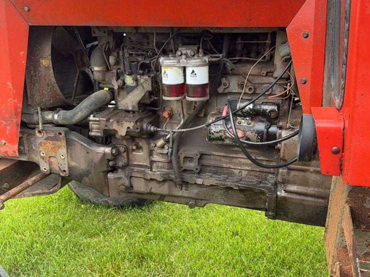 massey-ferguson-1105-image-10