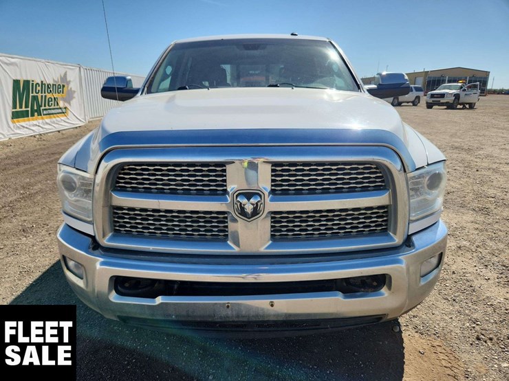2014-dodge-2500-image-10