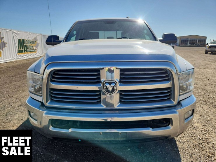 2015-dodge-2500-image-10