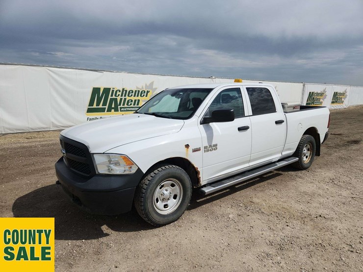 2014-dodge-1500-image-1