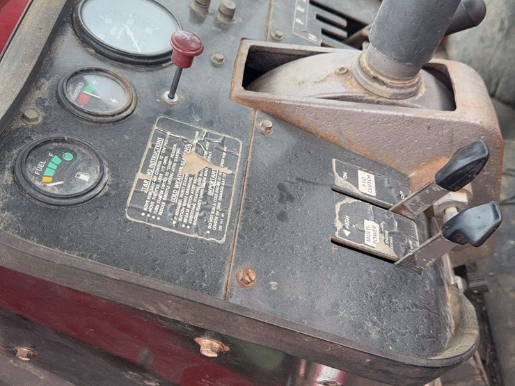 massey-ferguson-1105-image-14
