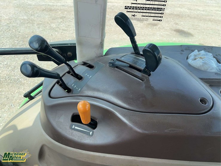 john-deere-5520-image-18