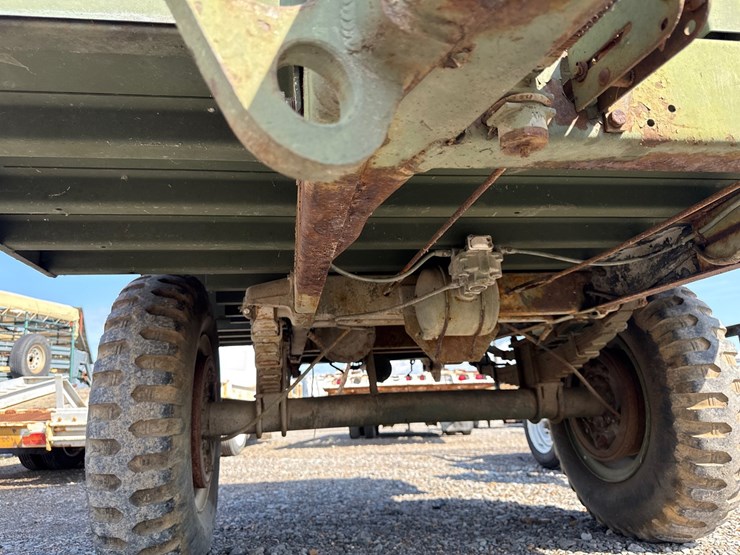 #341-•-army-trailer-w/-deer-blind-inv#-49085-image-22
