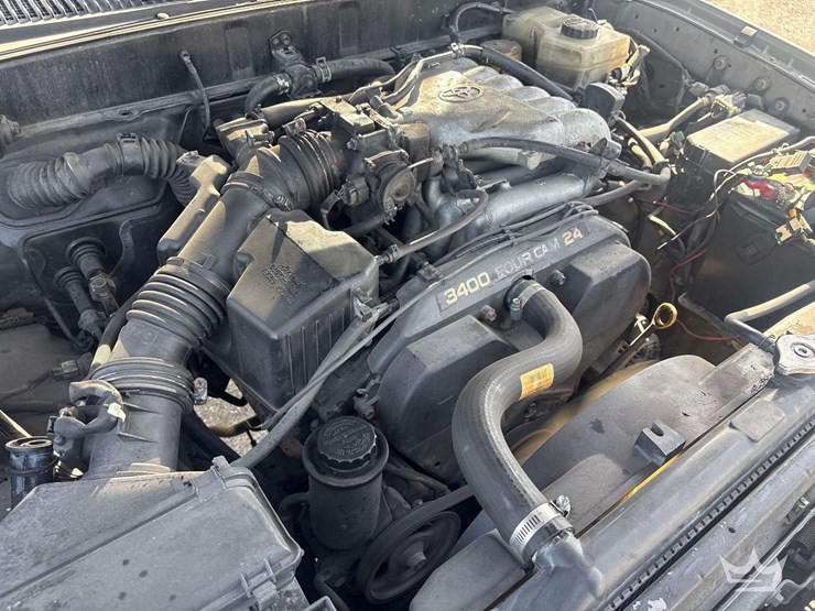 2002-toyota-4-runner-image-8