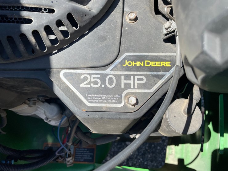 2016-john-deere-z915b-image-15