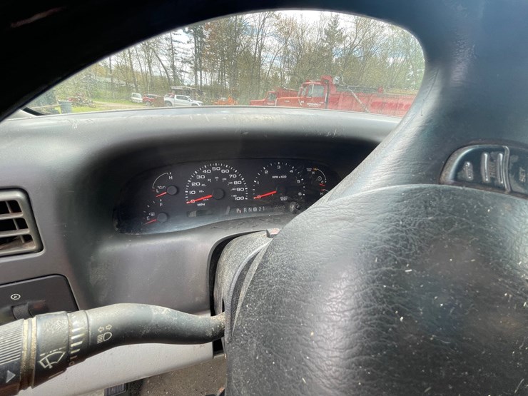 #2876-•-2001-f250-super-duty-truck-(no-title,-for-parts)-(or)-image-27