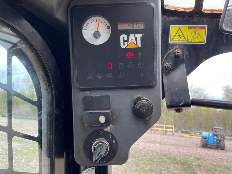 2006-caterpillar-272c-image-44