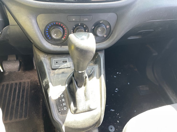 #1412-•-2017-ram-promaster-cargo-van-(has-mn-title)-image-25
