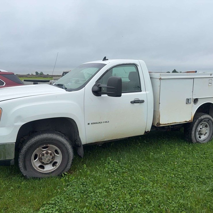 2008 GMC 2500