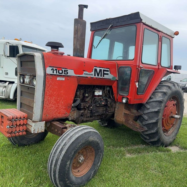 MASSEY-FERGUSON 1105