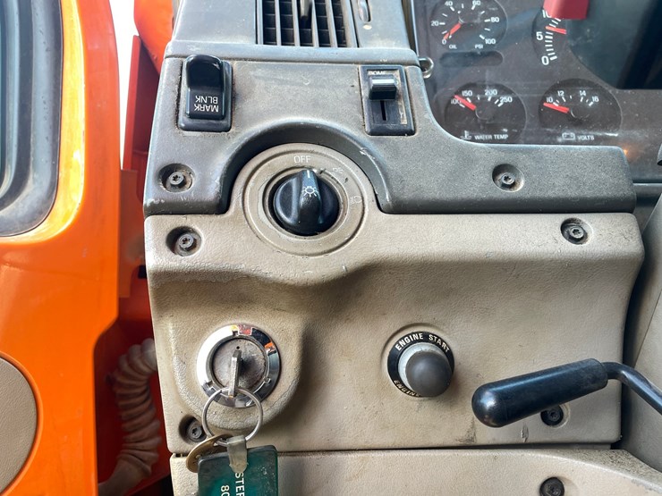 2000-caterpillar-c12-image-28