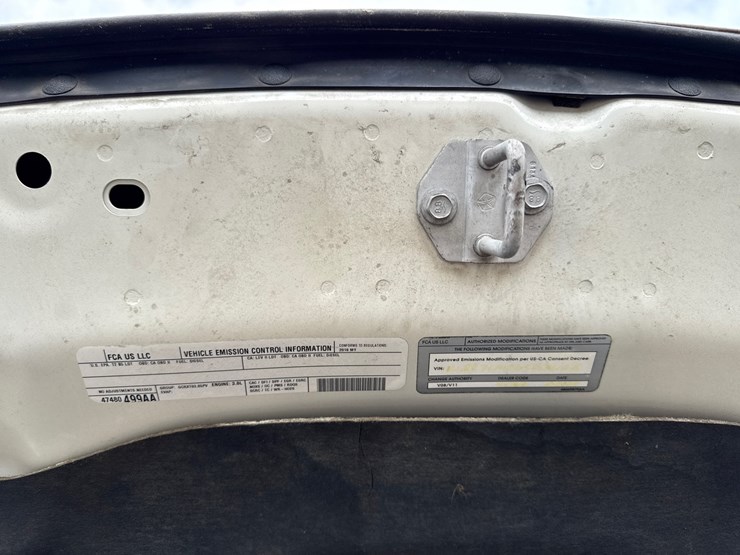 2016-dodge-1500-image-57