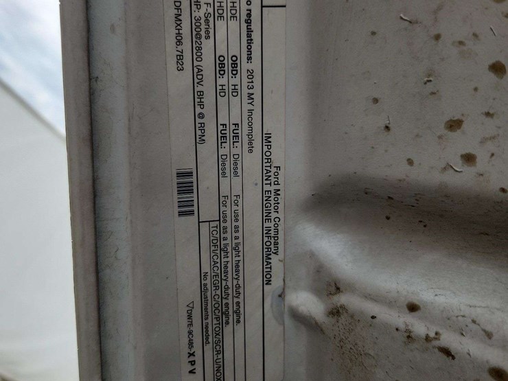 2013-ford-f450-image-32