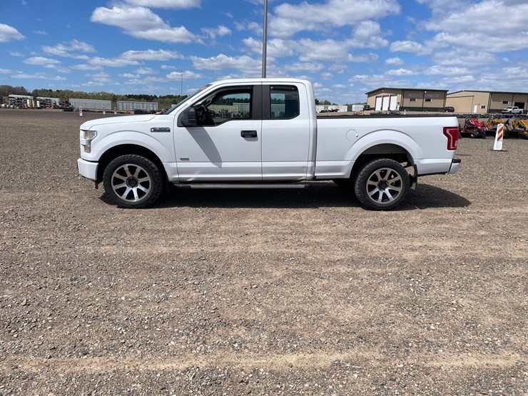 2015-ford-f150-image-2