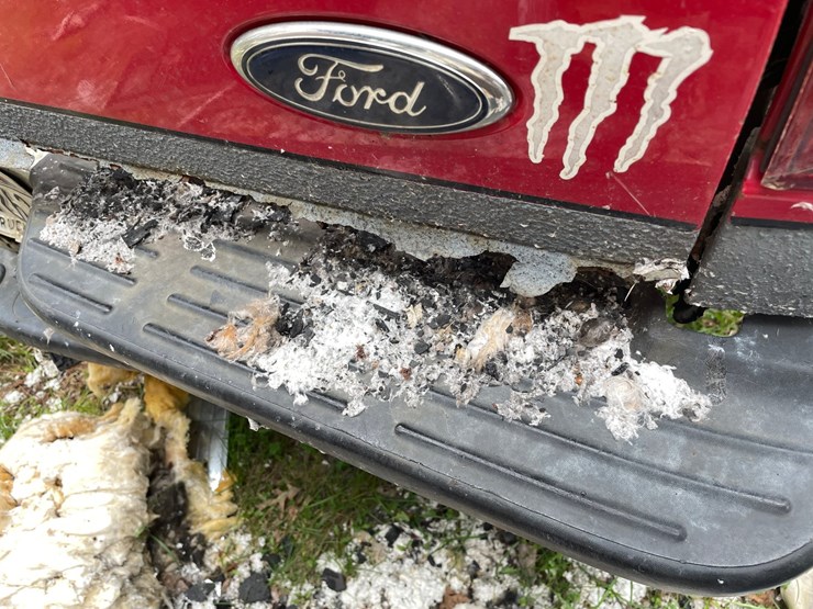 #2865-•-2000-ford-f250-pickup-truck-(has-wi-title)-(or)-image-8