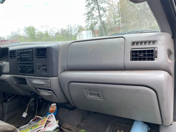 #2865-•-2000-ford-f250-pickup-truck-(has-wi-title)-(or)-image-19