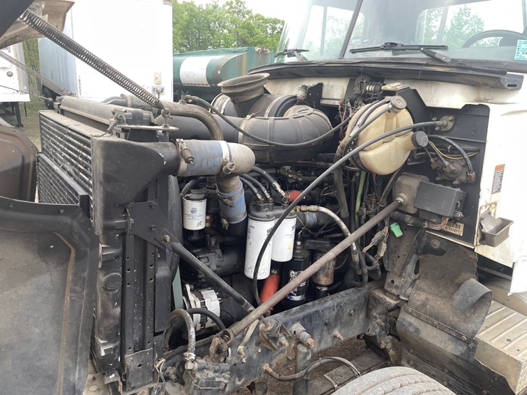 1999-mack-ch600-image-26