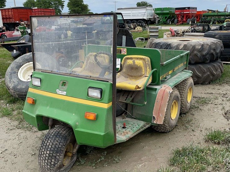 john-deere-gator-image-2