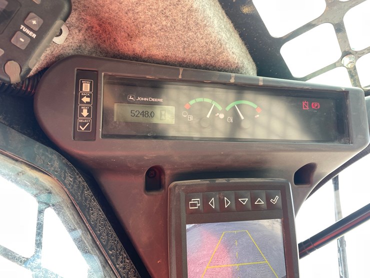 2018-deere-331g-image-23