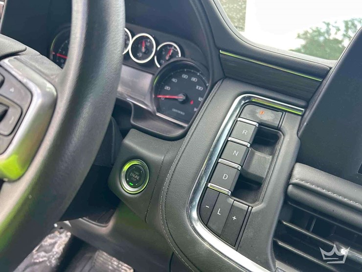 2024-chevrolet-tahoe-image-15