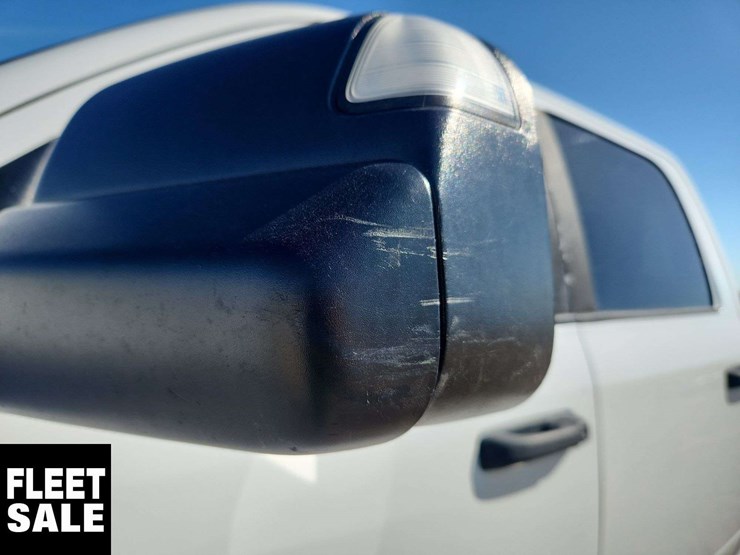 2015-dodge-2500-image-35